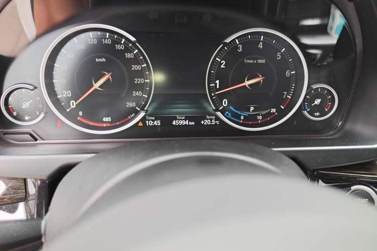 Used BMW X5 2018 xDrive35i M Sport Edition Odometer Close Up