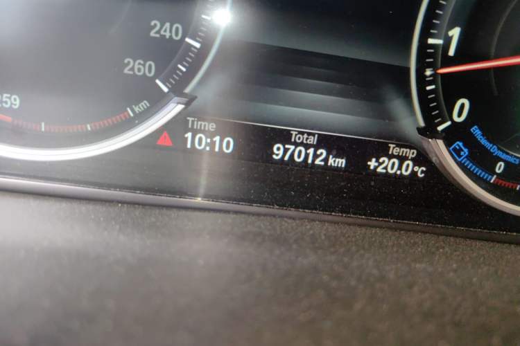 Used BMW X5 2018 xDrive35i M Sport Edition Odometer Close Up