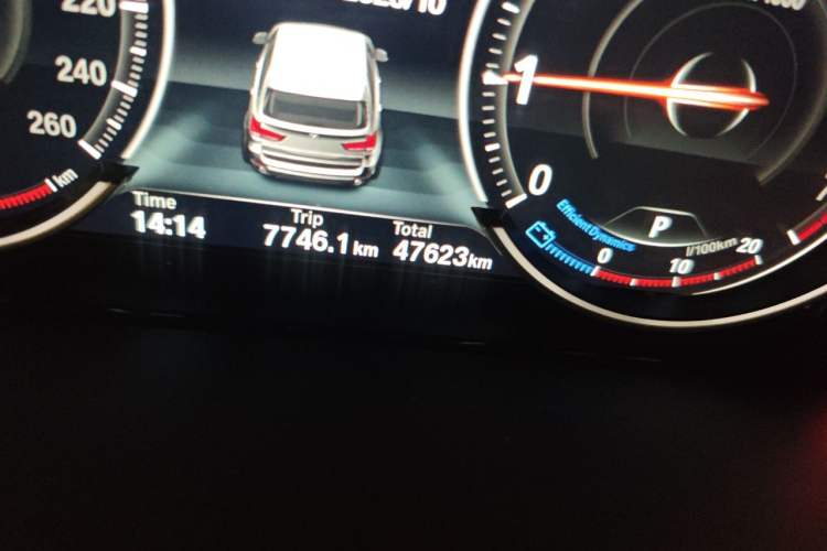 Used BMW X5 2018 xDrive35i Elegant Edition Odometer Close Up