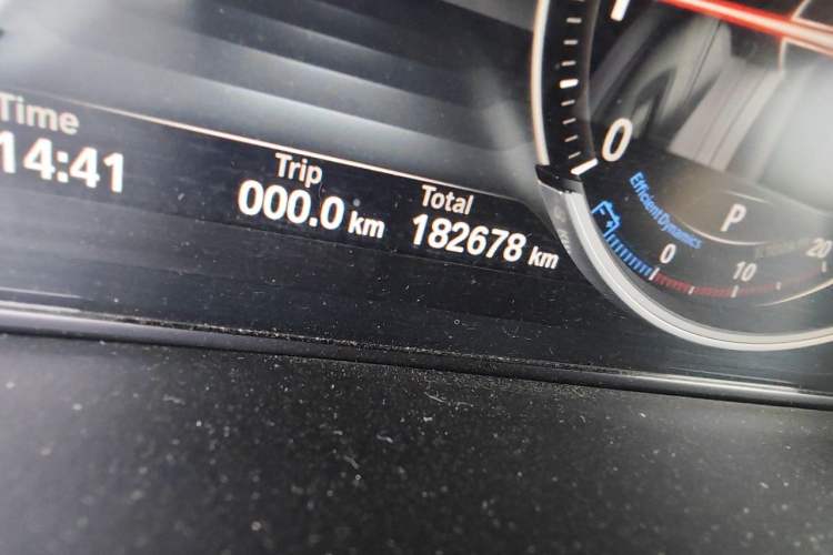 Used BMW X5 2018 xDrive35i Elegant Edition Odometer Close Up
