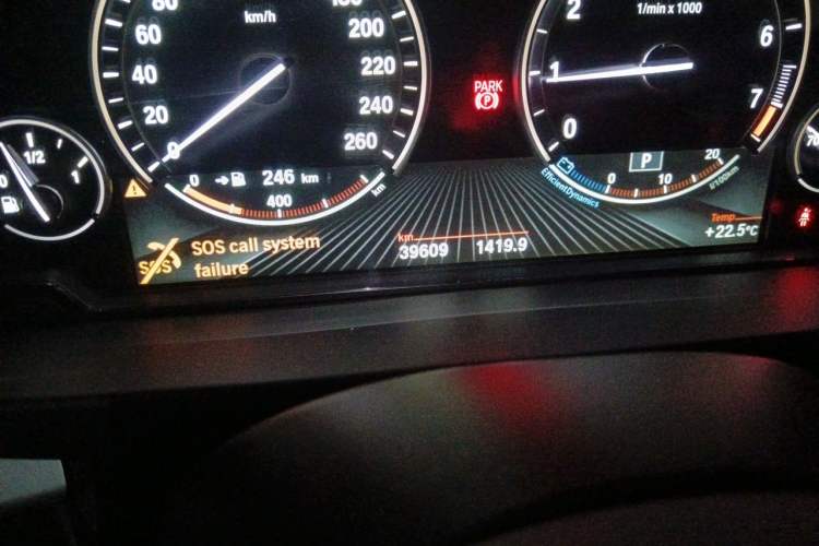 Used BMW X5  Odometer Close Up