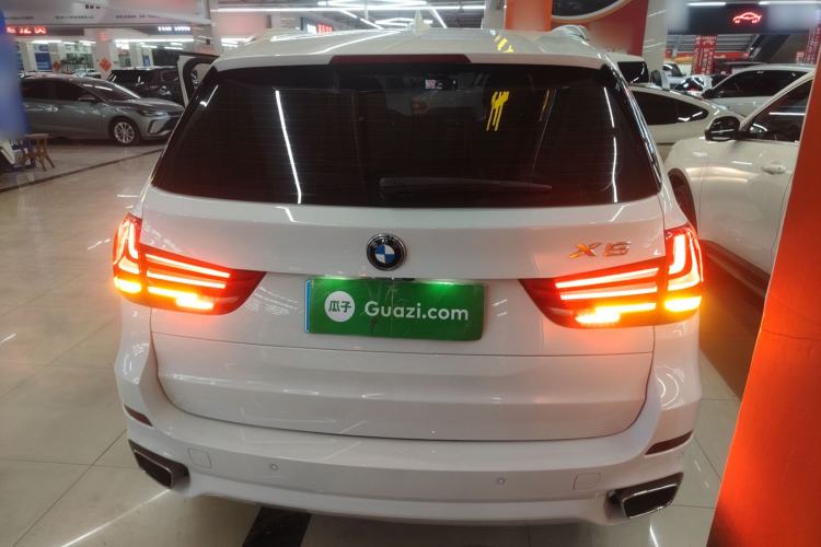 Used BMW X5 2018 xDrive35i Standard Model Small Screen Fabric Middle East Rear