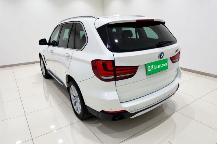 Used BMW X5 2018 xDrive28i Rear Left 45 Deg