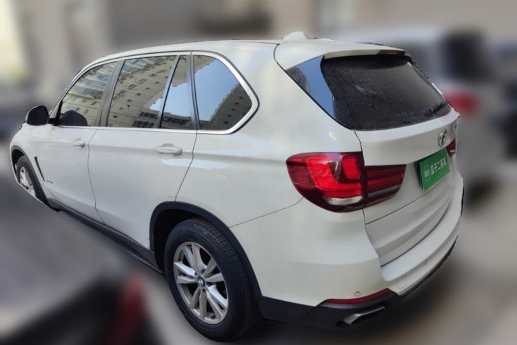 Used BMW X5  Rear Left 45 Deg