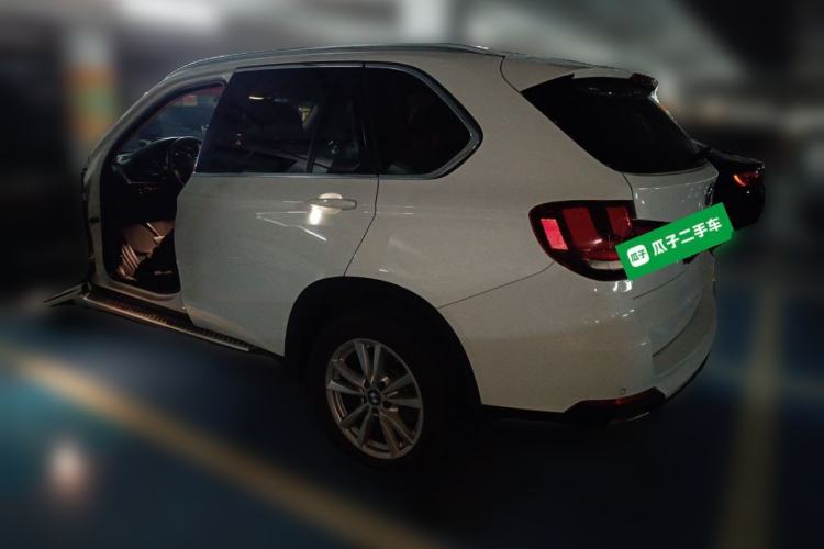 Used BMW X5  Rear Left 45 Deg