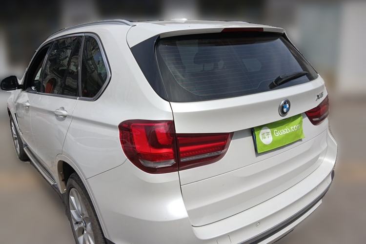 Used BMW X5 2018 xDrive28i Rear Left 45 Deg
