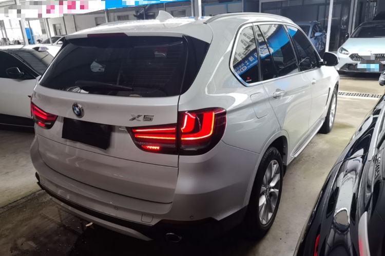 Used BMW X5 2018 xDrive28i Rear Right 45 Deg