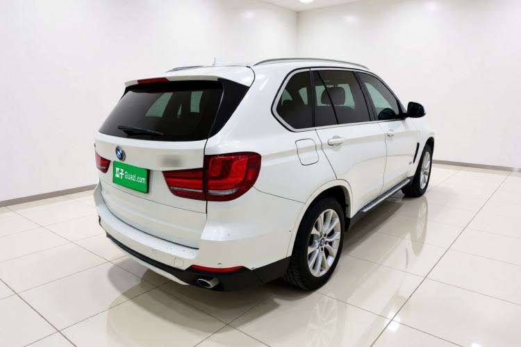 Used BMW X5 2018 xDrive28i Rear Right 45 Deg