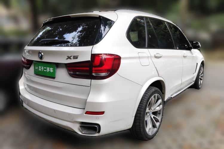 Used BMW X5  Rear Right 45 Deg