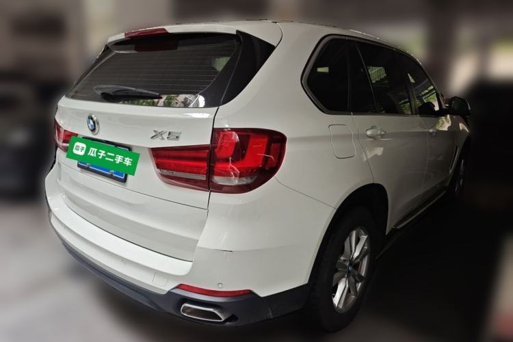 Used BMW X5  Rear Right 45 Deg