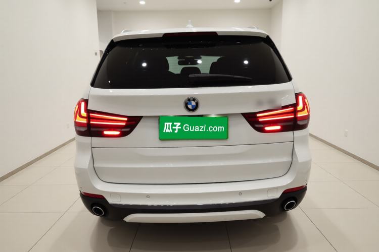 Used BMW X5 2018 xDrive28i Rear