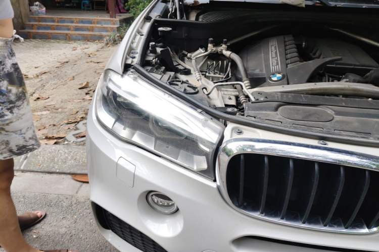 Used BMW X5  Right Front Headlight