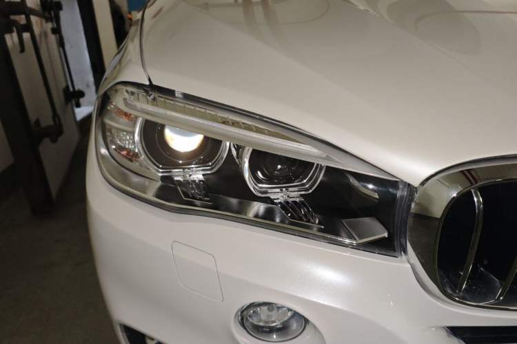 Used BMW X5 2018 xDrive35i Elegant Edition Right Front Headlight