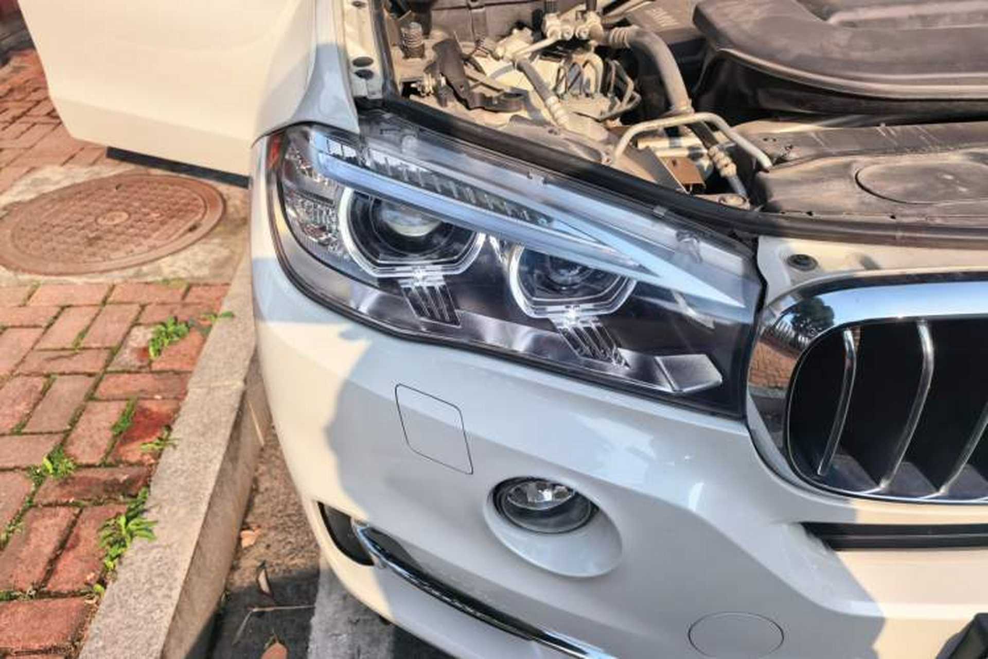 Used BMW X5 2018 xDrive28i Right Front Headlight