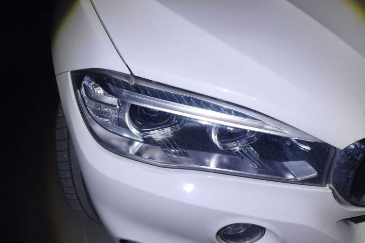 Used BMW X5 2018 xDrive35i Base Model Middle East Right Front Headlight