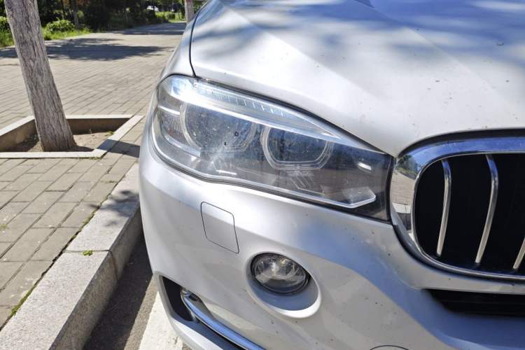 Used BMW X5 2018 xDrive28i Right Front Headlight