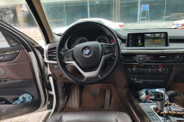 Used BMW X5 2018 xDrive28i Steering Wheel