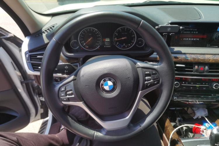 Used BMW X5 2018 xDrive28i Steering Wheel