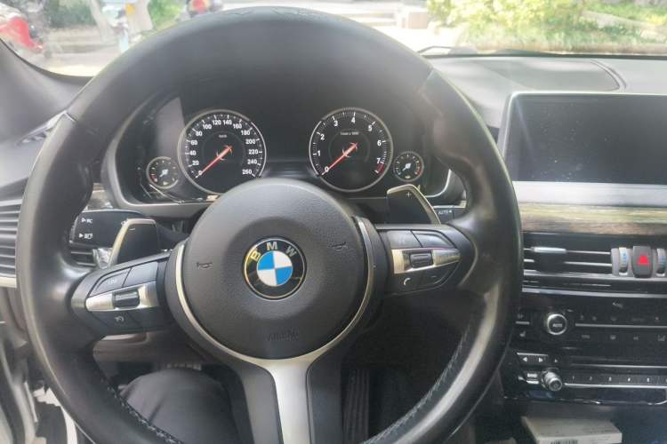 Used BMW X5 2018 xDrive35i M Sport Edition Steering Wheel