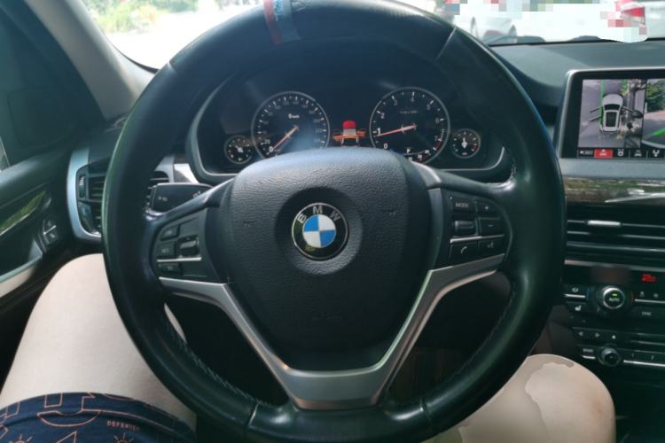 Used BMW X5 2018 xDrive28i Steering Wheel