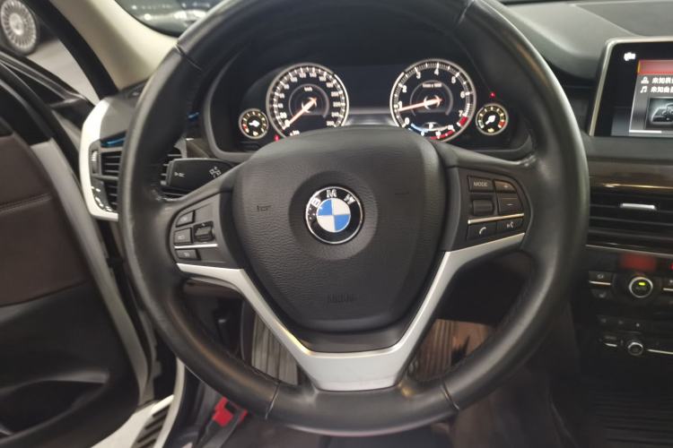 Used BMW X5 2018 xDrive28i Steering Wheel