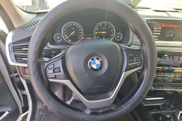 Used BMW X5 2018 xDrive28i Steering Wheel