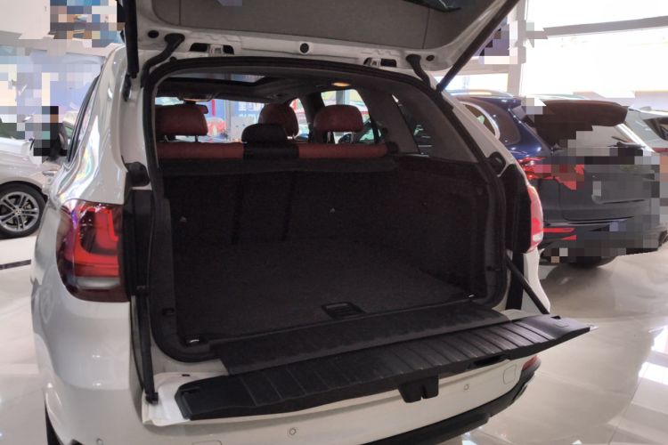 Used BMW X5 2018 xDrive35i Base Model Middle East Trunk