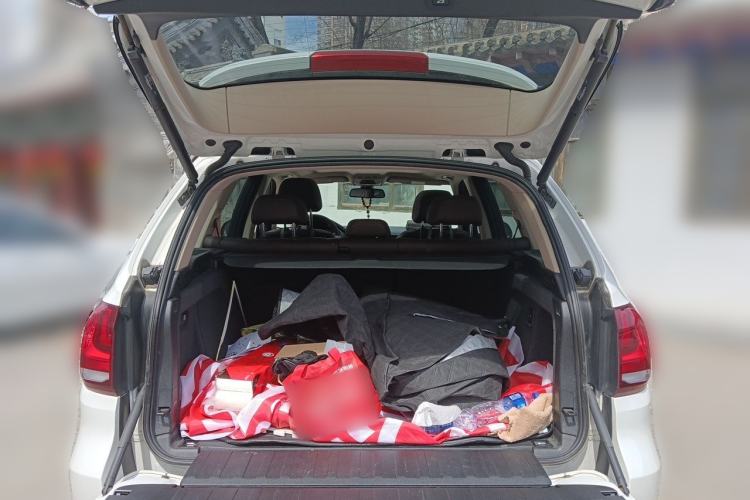 Used BMW X5 2018 xDrive28i Trunk