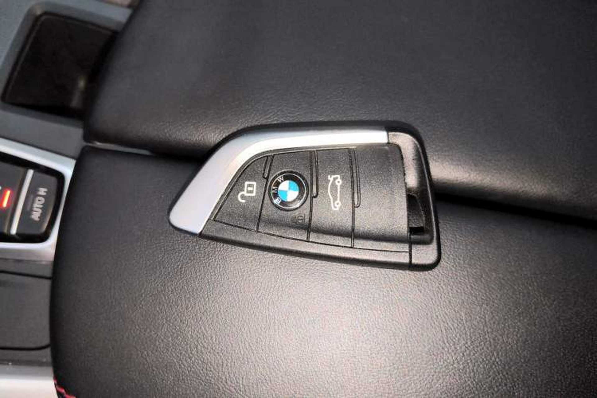 Used BMW X5 2018 xDrive35i Base Model Middle East Vehicle Key
