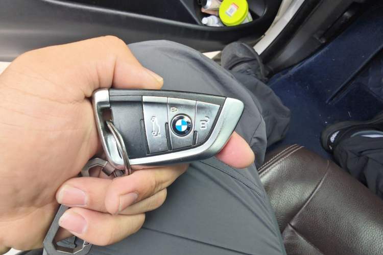 Used BMW X5 2018 xDrive35i Elegant Edition Vehicle Key