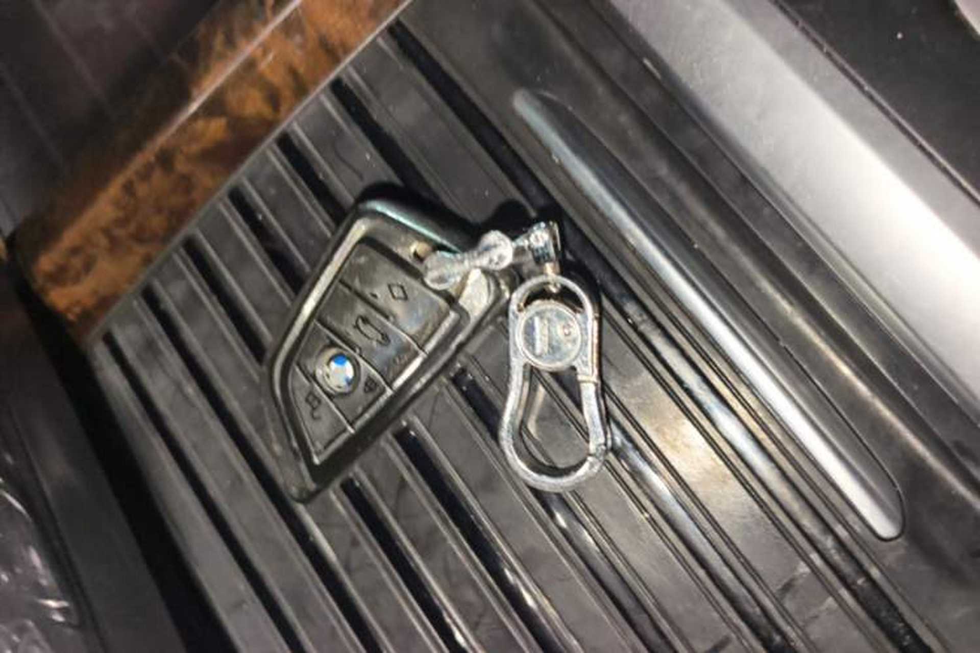 Used BMW X5 2018 xDrive28i Vehicle Key