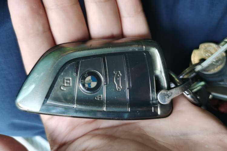 Used BMW X5 2018 xDrive28i Vehicle Key
