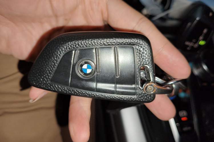 Used BMW X5 2018 xDrive35i Standard Model Small Screen Fabric Middle East Vehicle Key
