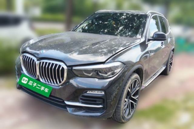 BMW X5 BMW X5 2019, 3.0-liter gasoline, automatic transmission, 5 seats (parallel import) مستعملة