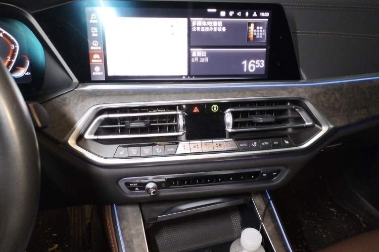 Used BMW X5 2019 xDrive30i M Sport Package Audio And AC Panel