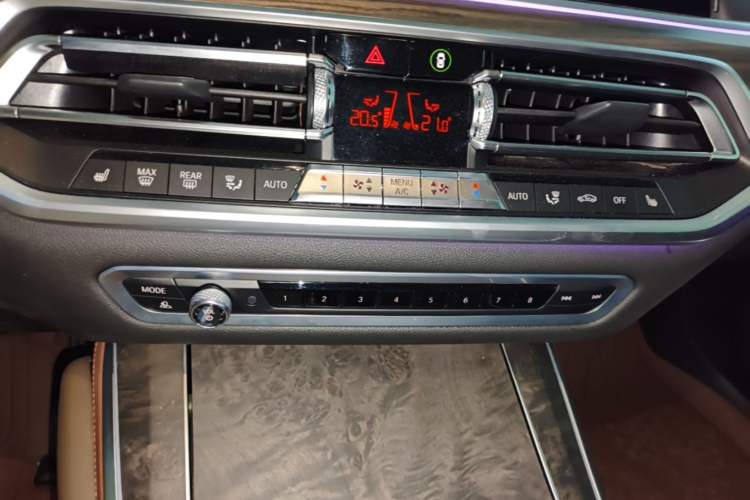 Used BMW X5 2019 xDrive30i M Sport Package Audio And AC Panel