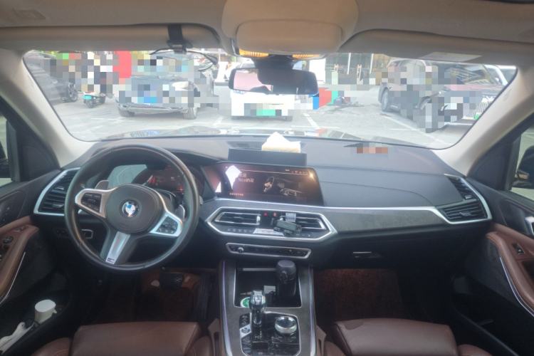 Used BMW X5 2019 xDrive40i M Sport Package Center Console
