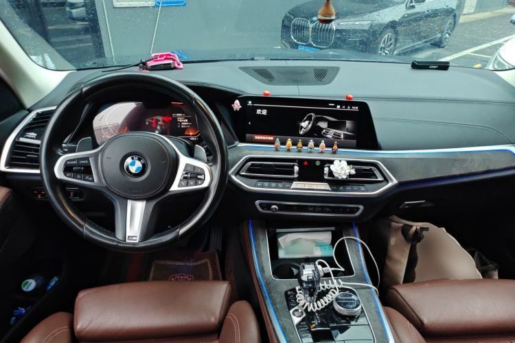 Used BMW X5 2019 xDrive40i M Sport Package Center Console