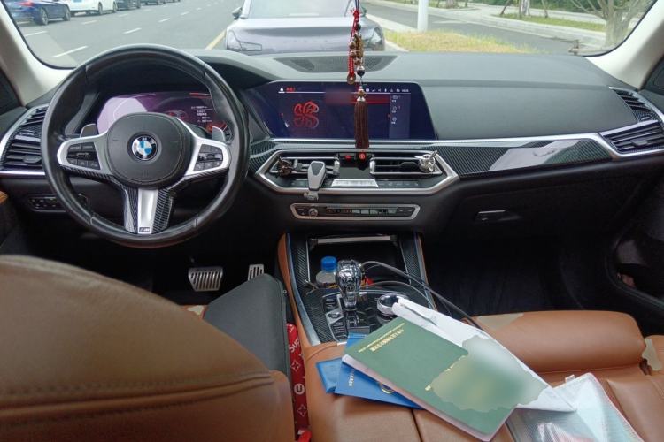 Used BMW X5 2019 xDrive40i M Sport Package Center Console