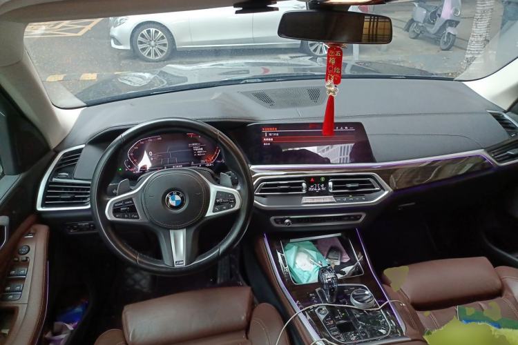 Used BMW X5 2019 xDrive40i M Sport Package Center Console