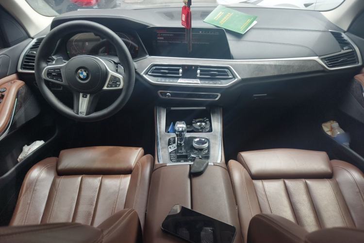 Used BMW X5 2019 xDrive40i M Sport Package Center Console