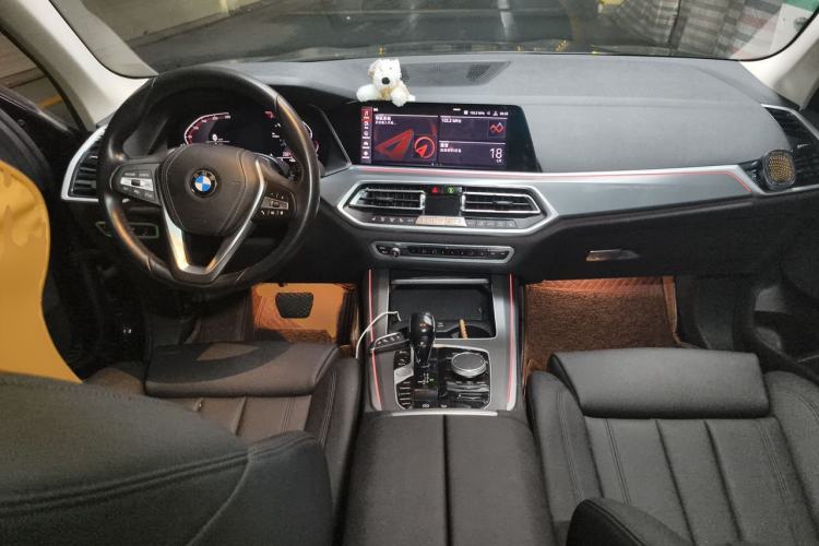 Used BMW X5  Center Console