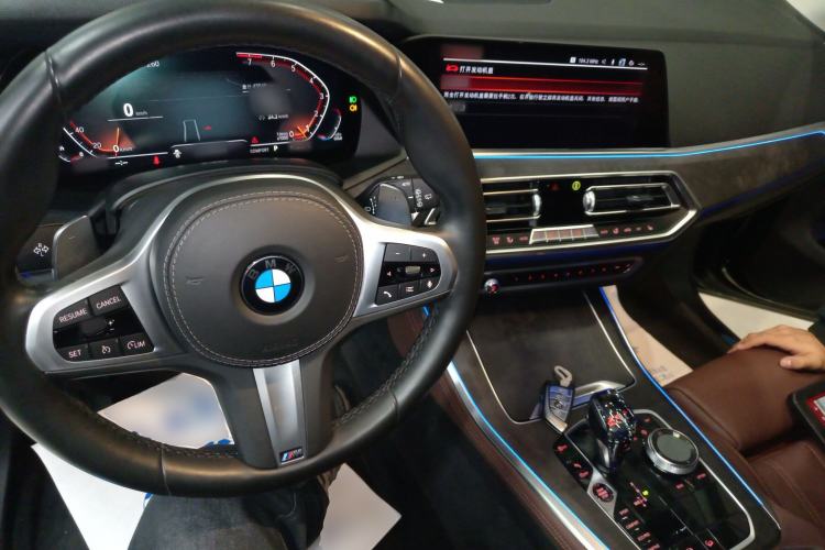 Used BMW X5 2019 xDrive40i M Sport Package Center Console