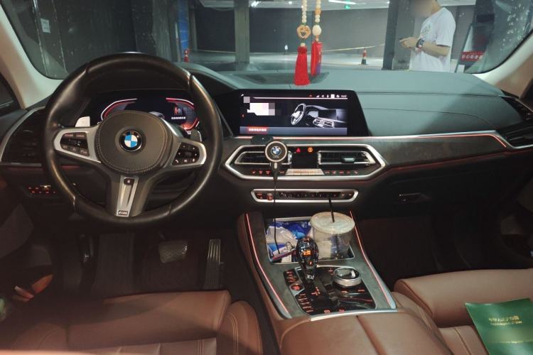 Used BMW X5 2019 xDrive40i M Sport Package Center Console