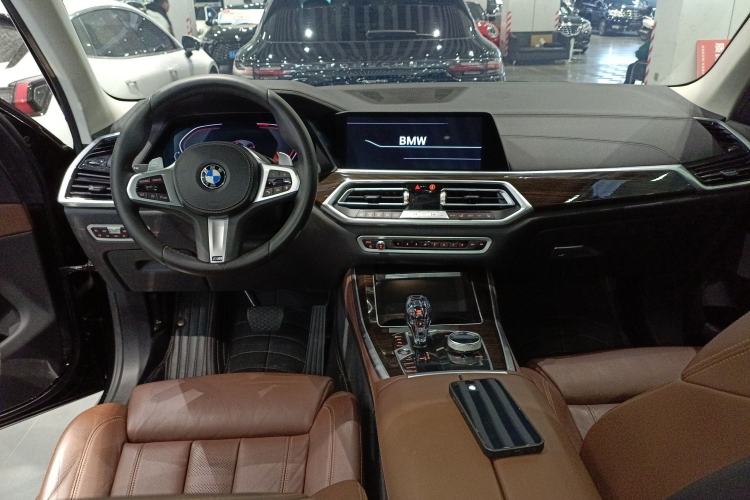 Used BMW X5 2019 xDrive40i M Sport Package Center Console