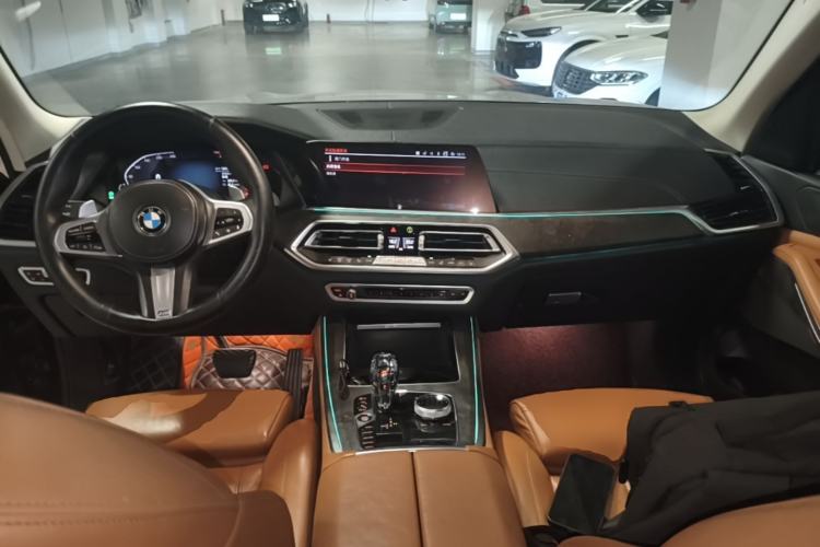 Used BMW X5 2019 xDrive40i M Sport Package Center Console