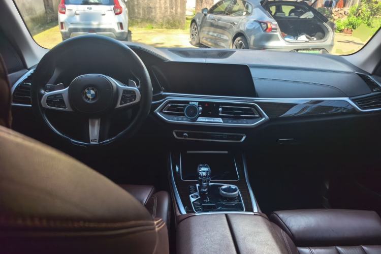 Used BMW X5 2019 xDrive40i M Sport Package Center Console