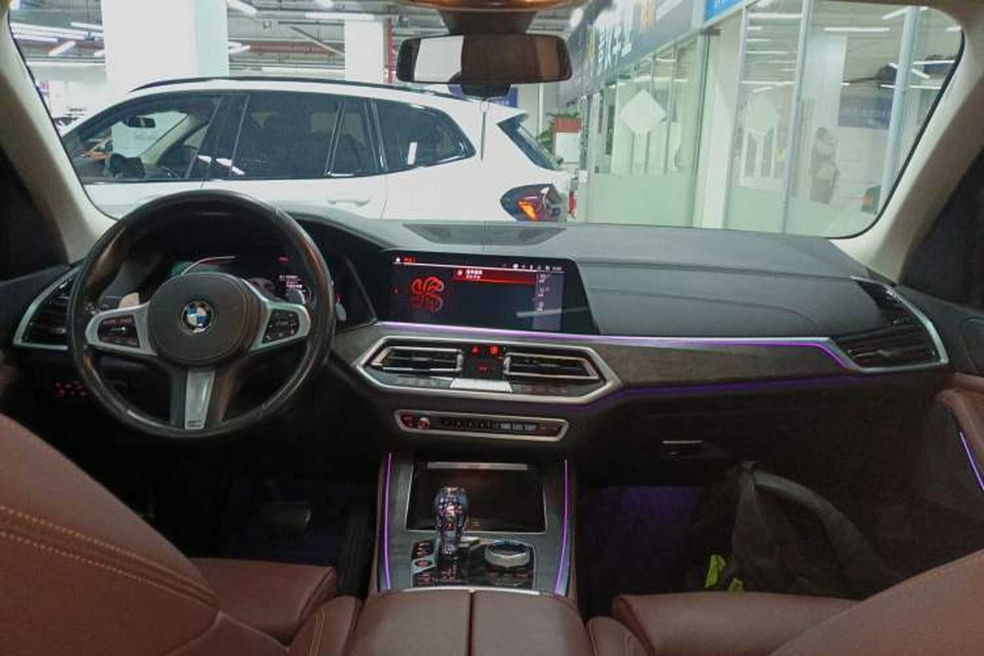 Used BMW X5 2019 xDrive30i M Sport Package Center Console