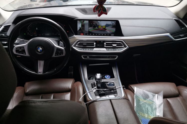 Used BMW X5 2019 xDrive30i M Sport Package Center Console