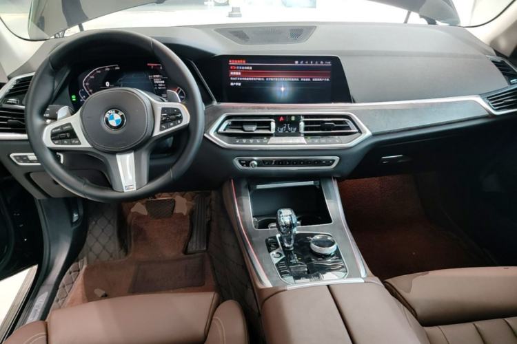 Used BMW X5 2019 xDrive40i M Sport Package Center Console